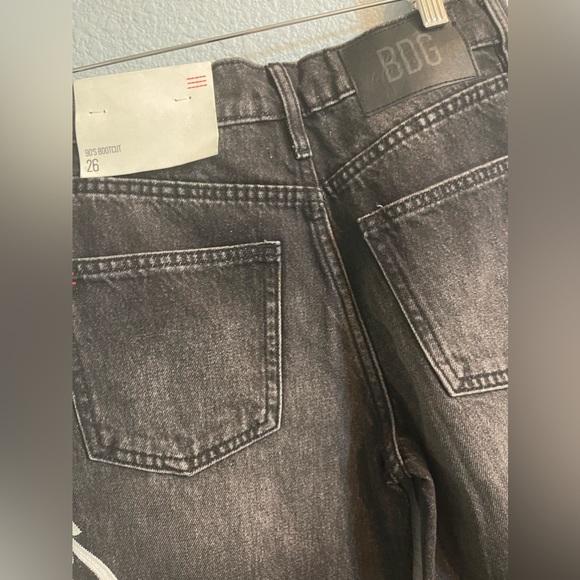 NWT BDG ‘90s Mid-Rise Bootcut Embellished embroidered western jeans size 26 - Picture 13 of 13